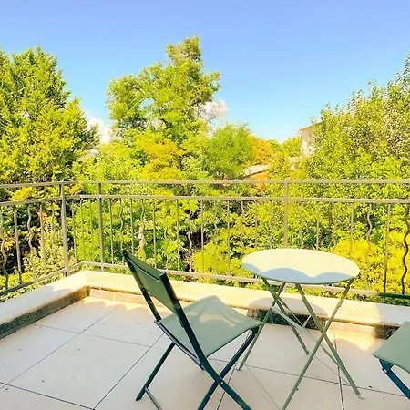 Les Iris Holiday home