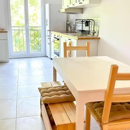 Les Iris Σπίτι διακοπών Céreste